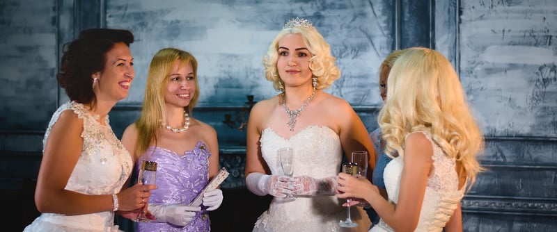 Gossip girl sharing news
